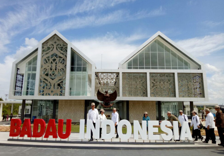 Jangan Hanya Gerbang, Ekonomi Perbatasan Juga Mesti Bagus