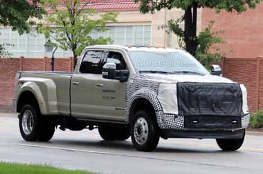 Ford Super Duty F-450 Anyar Lebih Gagah dan Bertenaga