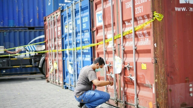 Risma Ingin Pembuangan Limbah di Romokalisari Dipidana