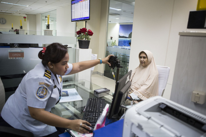 Pesan Nomor Antrean di Kantor Imigrasi Bisa Pakai WhatsApp