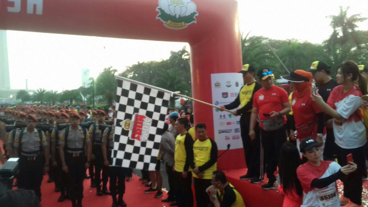 Kapolri Lepas Peserta Bhayangkara Run 2017