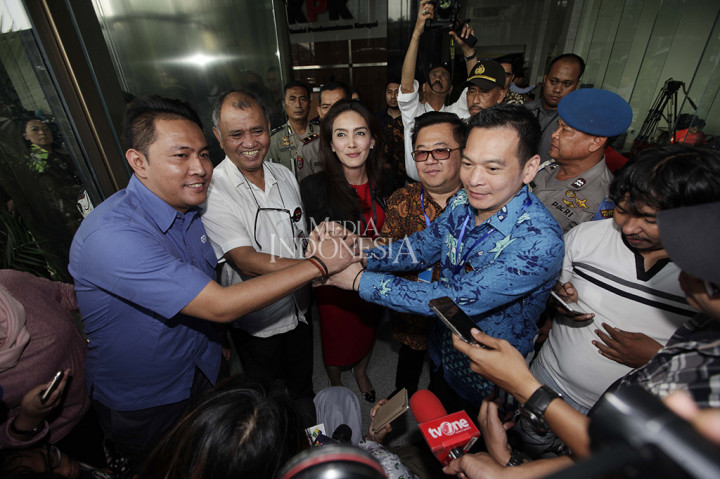 Pansus Pelindo II Serahkan Hasil Audit BPK ke KPK