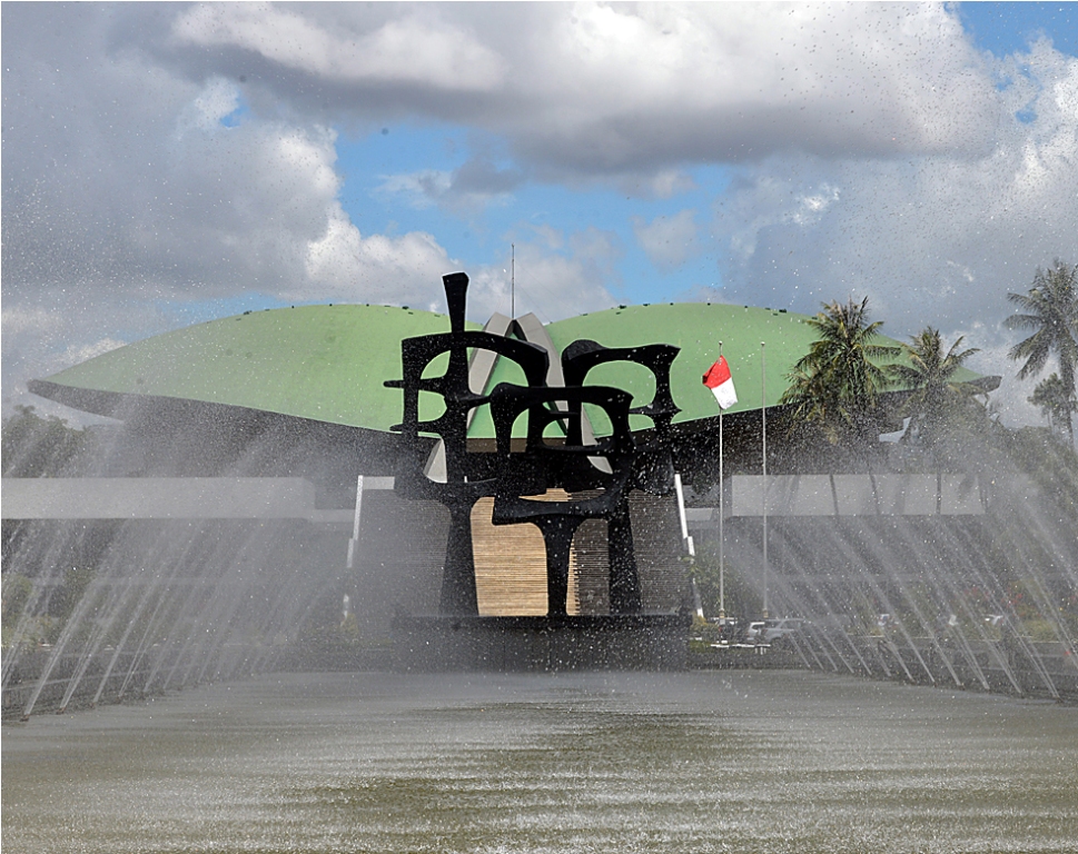 Gedung Parlemen (MI/SUSANTO)