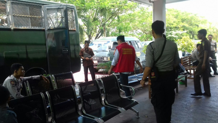 Tahanan Baru Rutan Sialang Bungkuk Diperas