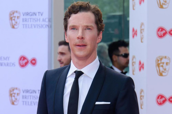 Dikira Penggemar, Benedict Cumberbatch Abaikan Panggilan Tom Holland
