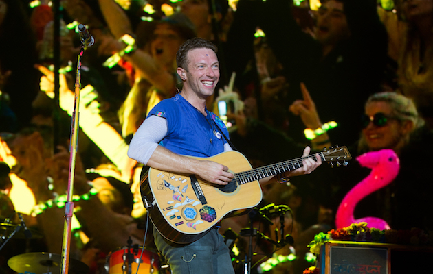 Coldplay Rilis Video Lirik Miracles (Someone Special)