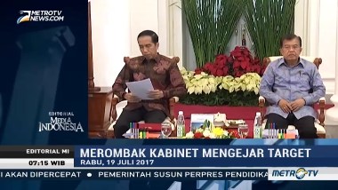 Merombak Kabinet Mengejar Target