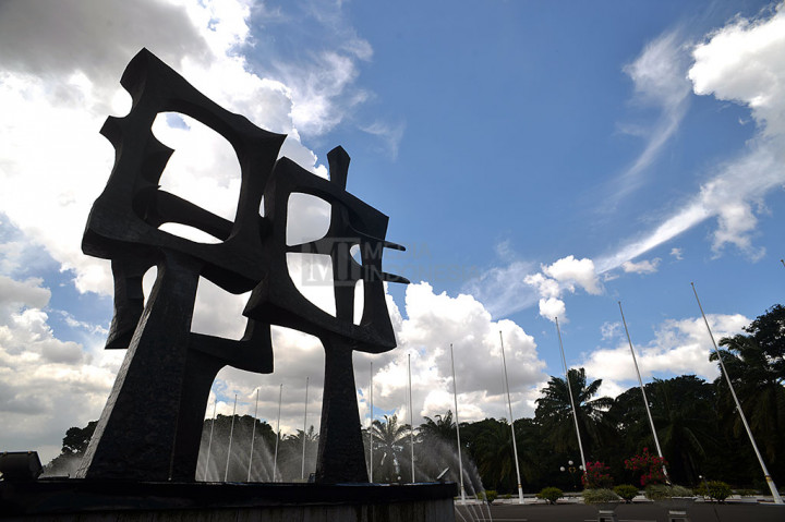 Fraksi Wajibkan Semua Anggota Hadir