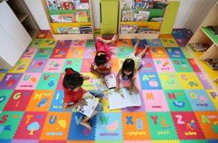 Orang Tua Cuek, Anak Cenderung Menyamaratakan Segala Sesuatu