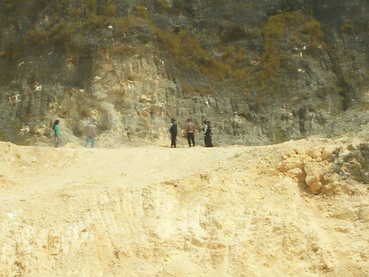 Puluhan Granat Temuan Warga di Tegal Dimusnahkan