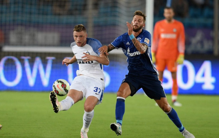 Schalke Paksa Inter Milan Bermain Imbang