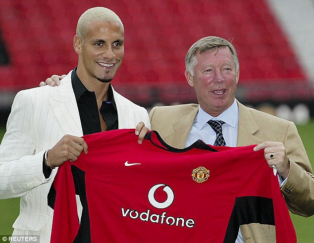 2002: MU Jadikan Ferdinand Bek Termahal di Dunia