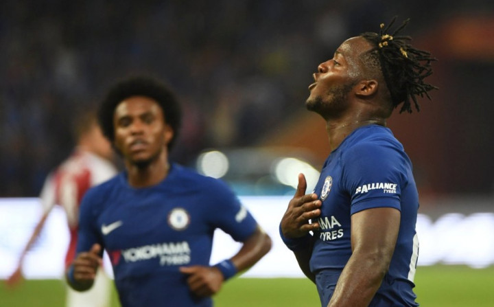 Batshuayi Cetak Dua Gol, Chelsea Bungkam Arsenal