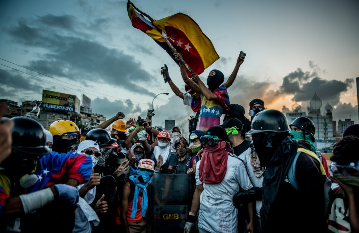 Jelang Pemilu Kongres, Oposisi Venezuela Mogok Nasional