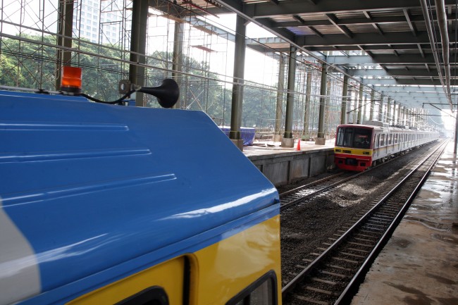 Jokowi Urges More Mass Transportation Projects