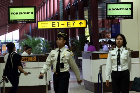 Gerbang imigrasi Bandara Internasional Soekarno-Hatta. (MI/Susanto)