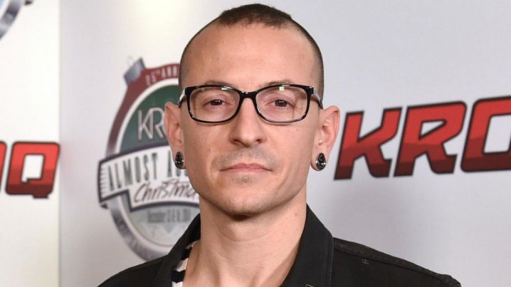 Cerita Asisten Rumah Tangga yang Menemukan Jenazah Chester Bennington