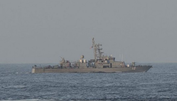 Kapal Patroli AS Tembaki Kapal Iran di Teluk Persia