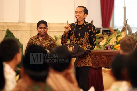 Jokowi Minta Penolak Perppu Ormas Ambil Jalur Hukum