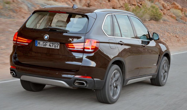 Terlibat Dugaan Kartel, BMW Tunda Kolaborasi dengan Daimler