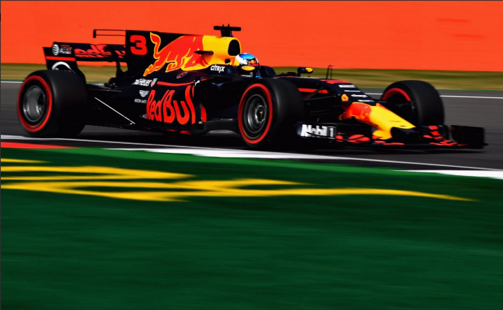 Ricciardo Tercepat pada Sesi Latihan Pembuka