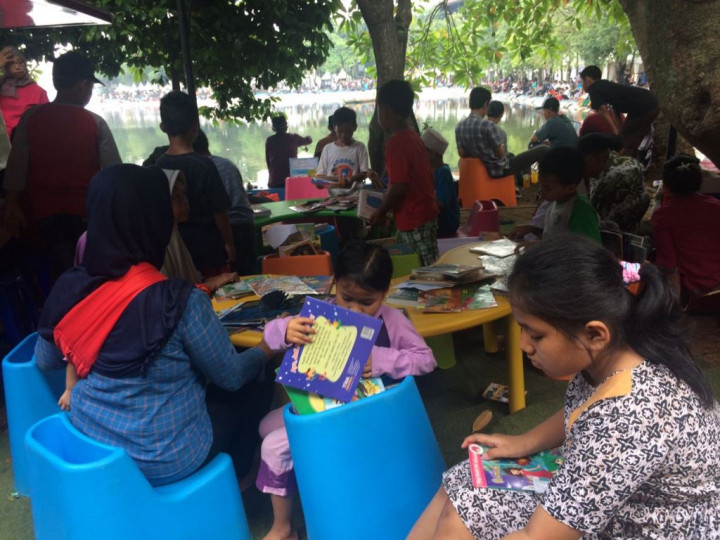 Puluhan Ribu Warga Hadiri Lebaran Betawi di Setu Babakan