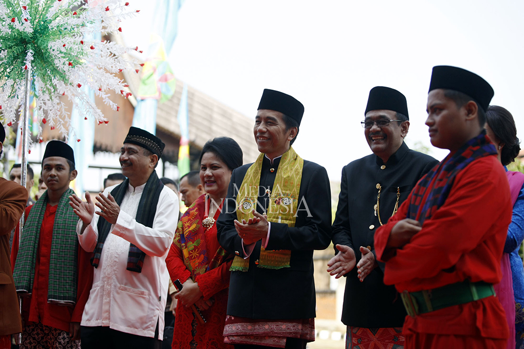Jokowi Hadiri Lebaran Betawi di Setu Babakan