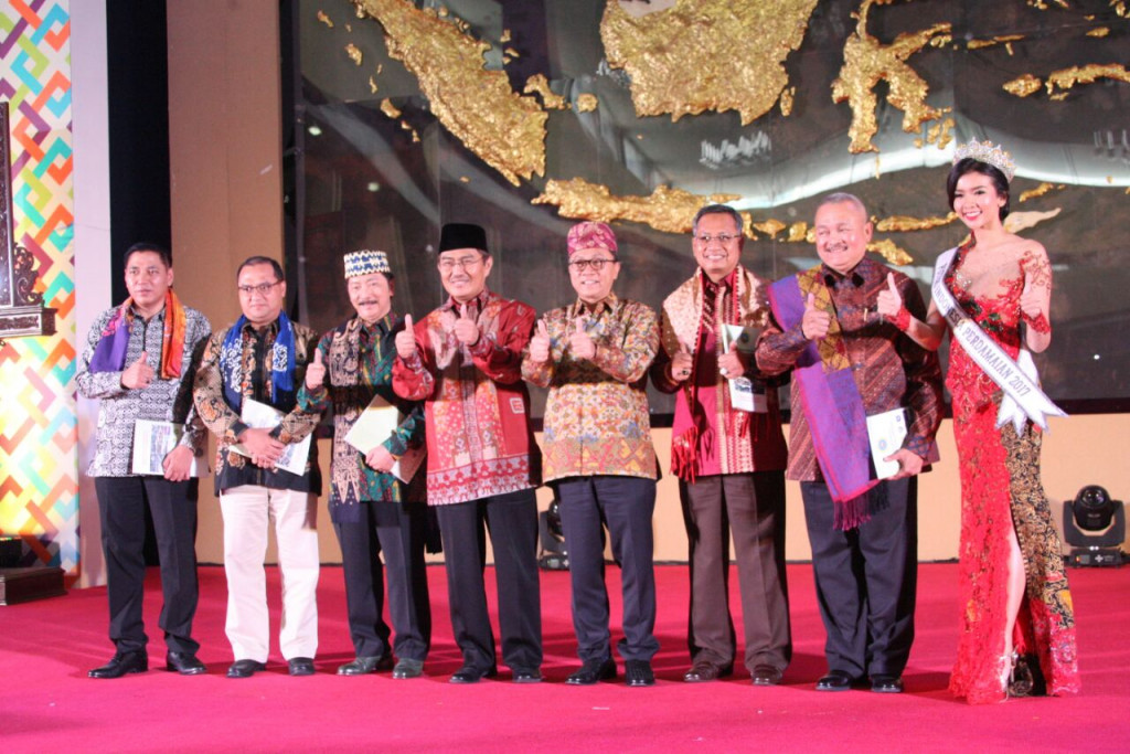 Ketua MPR RI Zulkifli Hasan menghadiri halalbihalal Badan Koordinasi Masyarakat Sumbagsel (Foto:Dok.MPR RI)