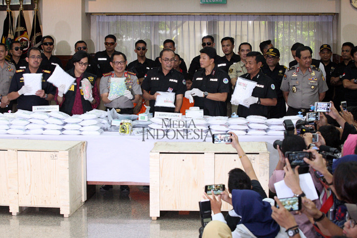 Polri Ungkap 1,2 Juta Butir Ekstasi dari Belanda
