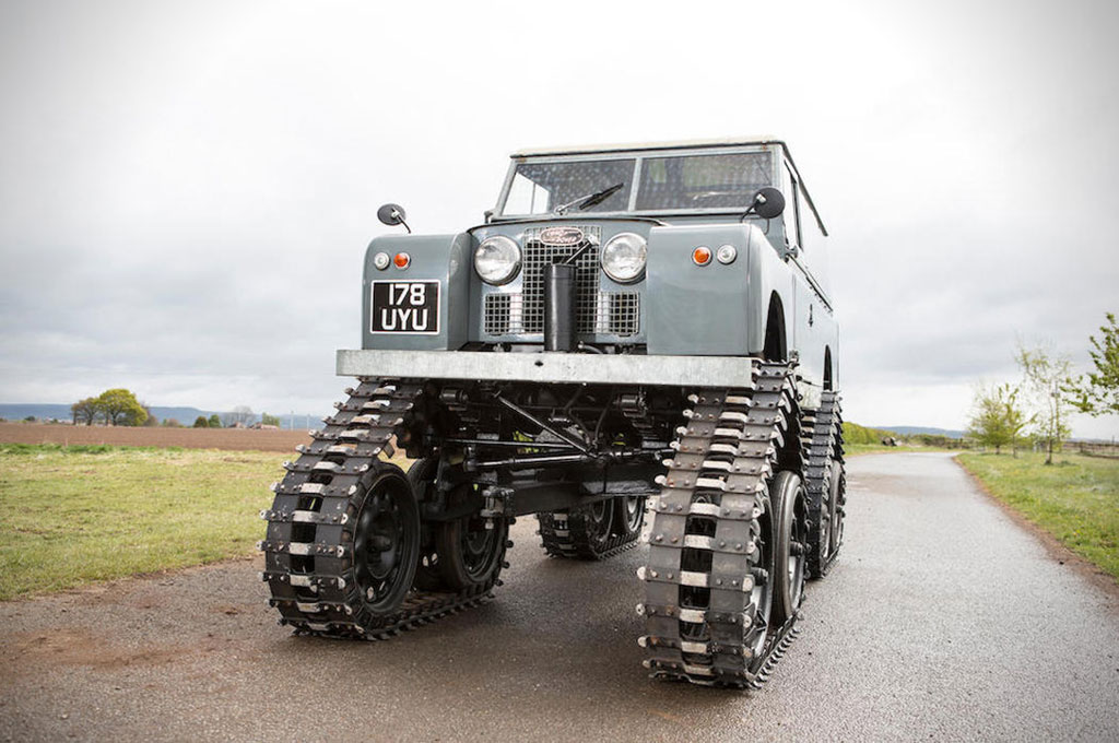 Tank Perang Land Rover 109 Series II