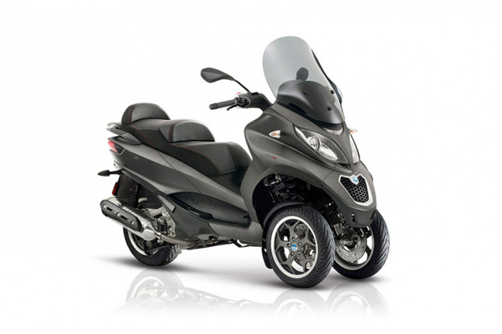 Piaggio Tambah Varian Skuter Tiga Rodanya