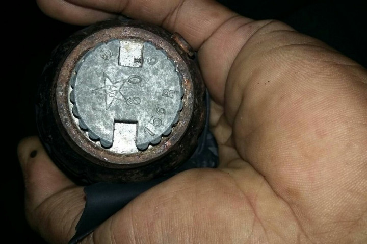 Warga di Sumenep Temukan Granat saat Memilah Besi Tua