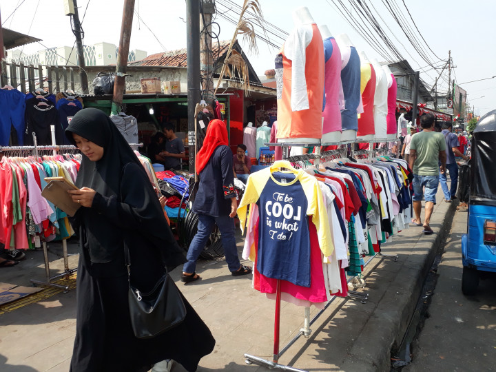 Bulan Tertib Trotoar Waktu 'Berburu' Satpol PP