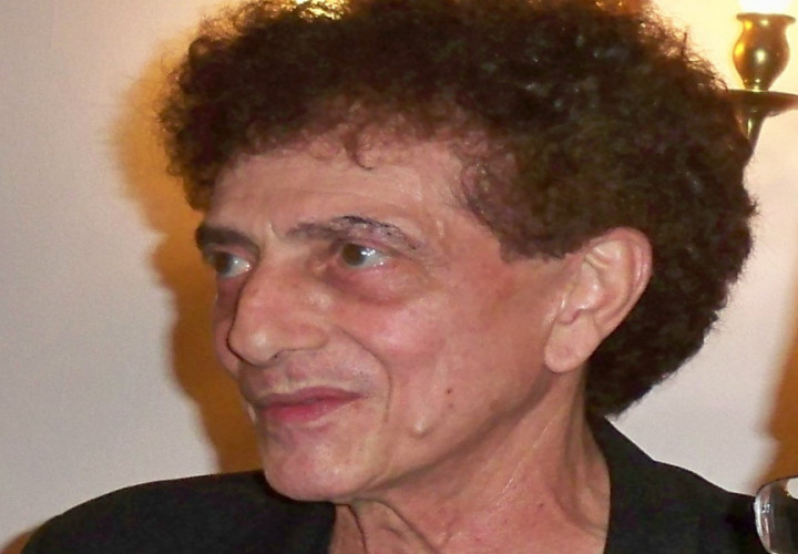 Ada Ahmad Albar di Opera Rumah Kita