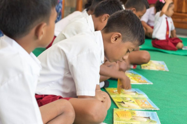 Keterbatasan Ekonomi Tak Menyurutkan Minat Baca Demi Cita-cita