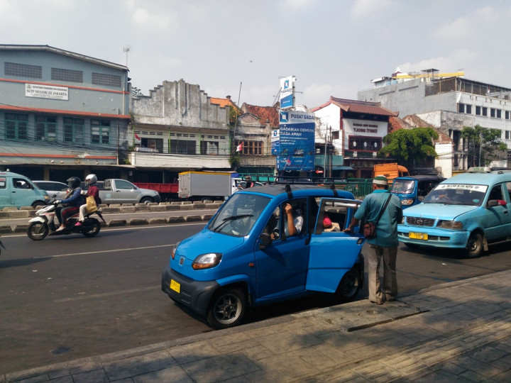 46 Bajaj Qute Sudah Beroperasi di Kota Tua-Pademangan