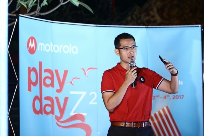 Menjajal Moto Z2 Play di Alam