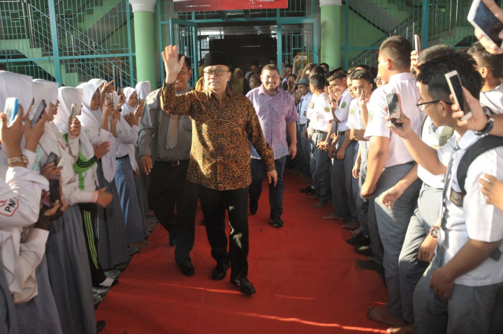 Rahasia Sukses Zulkifli Hasan