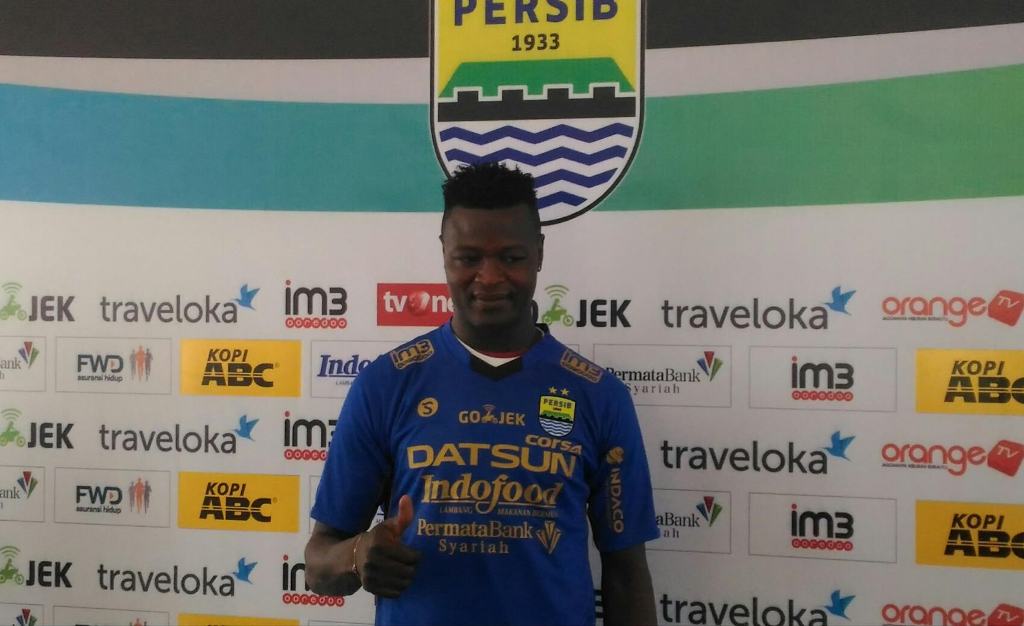 Striker baru Persib Bandung Ezechiel Aliadjim N'Douassel (Foto: MTVN/Roni Kurniawan)