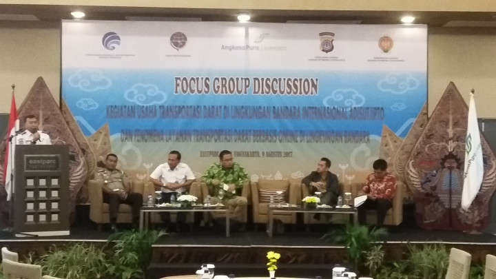 Transportasi Daring Ditolak Bandara Adisutjipto