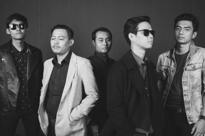 Sajama Cut dan Bunuh Diri