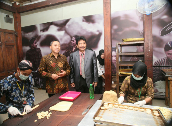 Pemerintah Harus Dukung UKM & Industri Rumahan