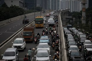 Instrumen Pendukung Wajib Dipenuhi untuk Mengurangi Kemacetan Jakarta