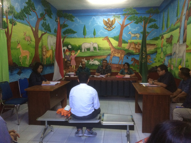 DKDA jalani sidang vonis hakim di ruang sidang anak. MTVN/Raiza--