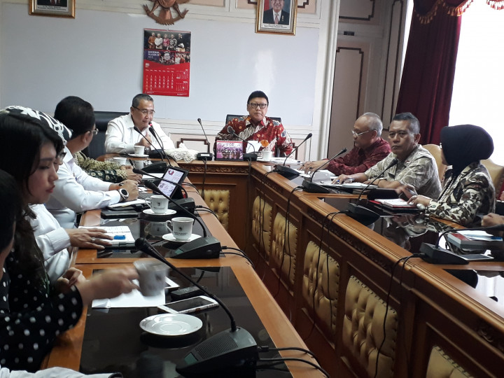 Mendagri Setuju Perangkat Desa Terima UMR