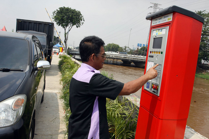 Perda Penaikan Tarif Parkir Menunggu Pembahasan DPRD DKI