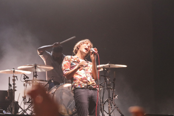 Phoenix Tampil Sempurna di Hari Kedua We The Fest 2017