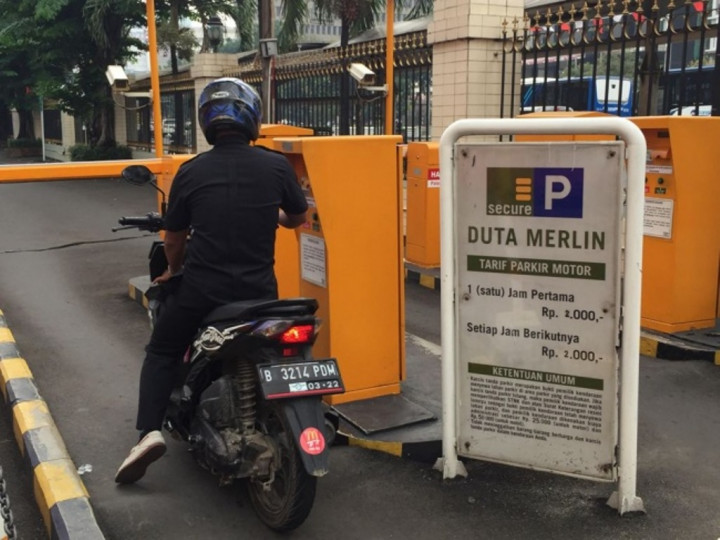 Kantong Parkir MH Thamrin Sepi Peminat