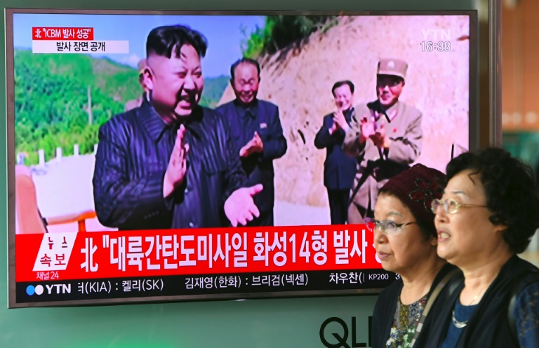 North Korean leader Kim Jong-Un hinted that he would hold off on plans to test-fire missiles towards Guam. (Photo:AFP/Jung Yeon Je)