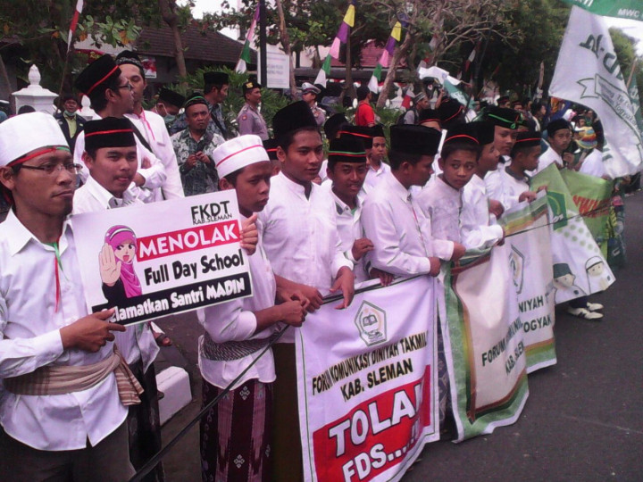 Masyarakat Peduli Madrasah Tolak Penerapan FDS